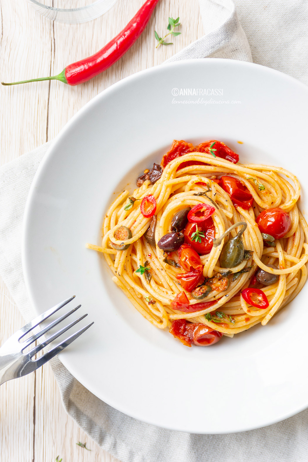 Spaghetti alla puttanesca - L'ennesimo blog di cucina