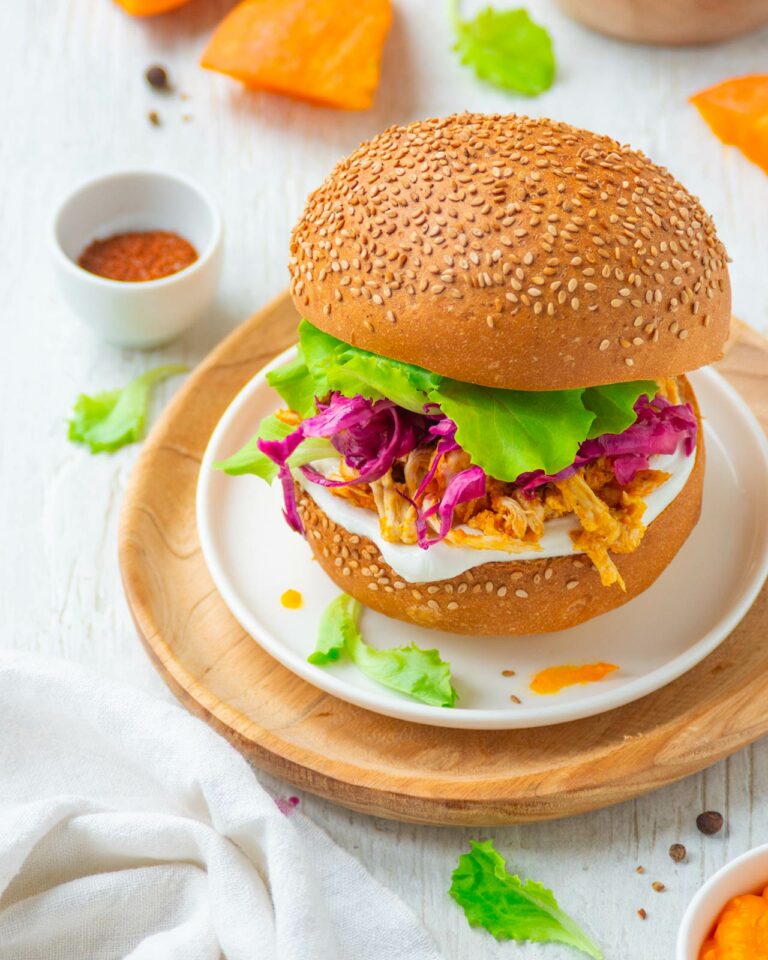 Pulled chicken burger con salsa alla zucca